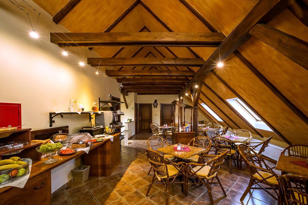 Český Krumlov Arcadie Hotel & Apartments מראה חיצוני תמונה